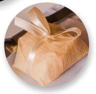 EMBALAGEM DE PAPEL PARA BEM CASADO COR OURO - TEMA